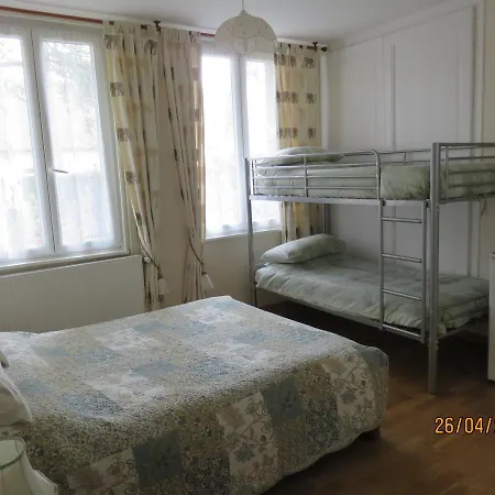 ベッド・アンド・ブレックファスト Bourth B&B